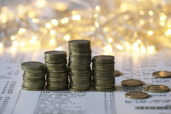 découvrez tout ce que vous devez savoir sur la dette nationale : son fonctionnement, ses impacts économiques et les défis qu'elle représente pour les gouvernements. explorez les causes, les conséquences et les solutions potentielles pour un avenir financier durable.
