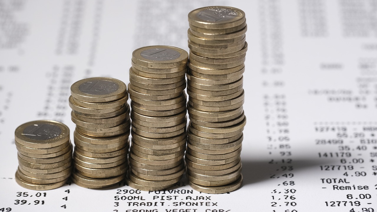 la consolidation de dettes est une solution efficace pour regrouper plusieurs crédits en un seul, réduire vos mensualités et retrouver une meilleure santé financière. découvrez comment simplifier votre gestion des dettes et diminuer le stress financier.